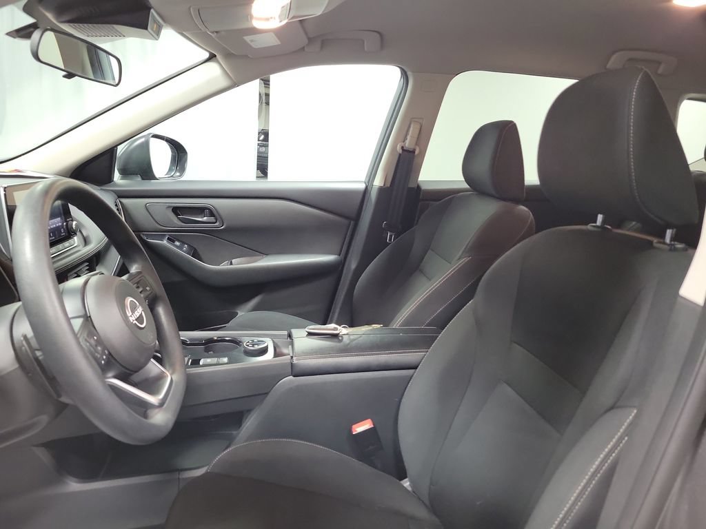 Used 2024 Nissan Rogue S AWD/4WD image 12