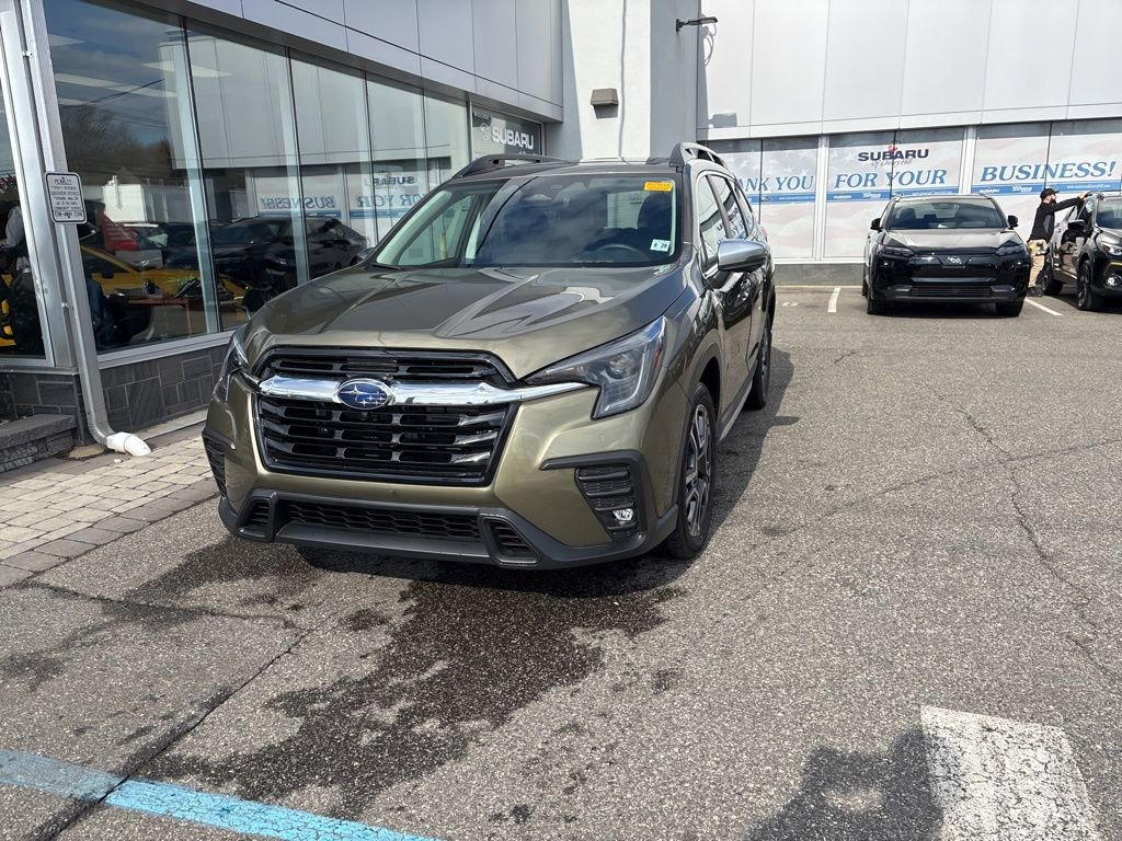 Certified 2023 Subaru Ascent Limited w/ Technology Package image 4