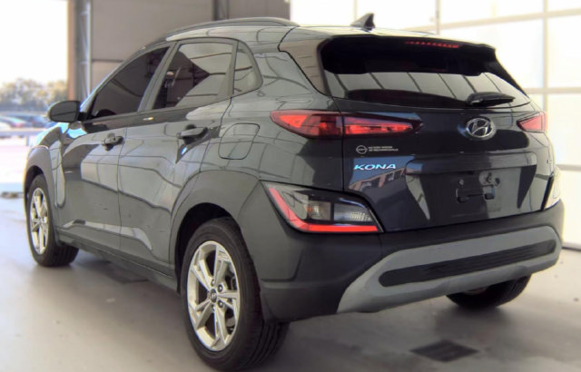 Used 2022 Hyundai Kona SEL AWD/4WD image 8