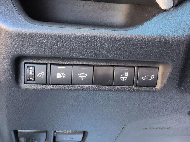 Certified 2022 Toyota RAV4 XLE image 26