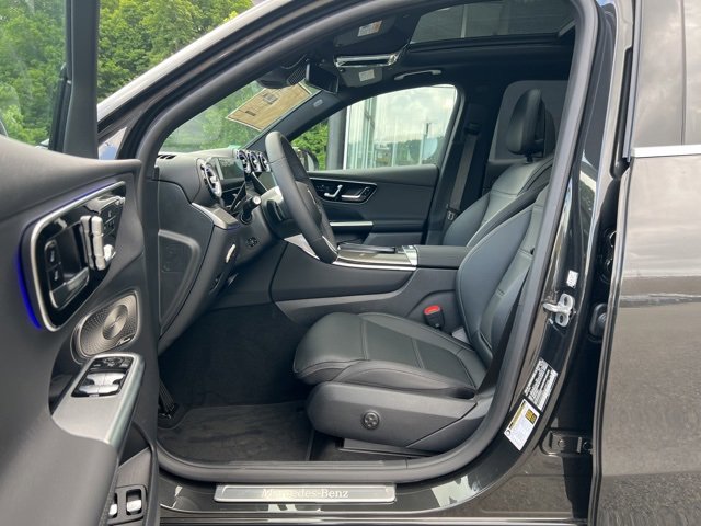 New 2025 Mercedes-Benz GLC 350e 4MATIC image 19