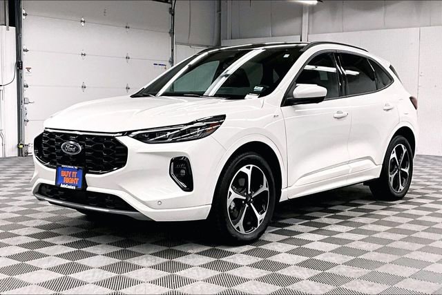 Used 2023 Ford Escape ST-Line Elite image 12