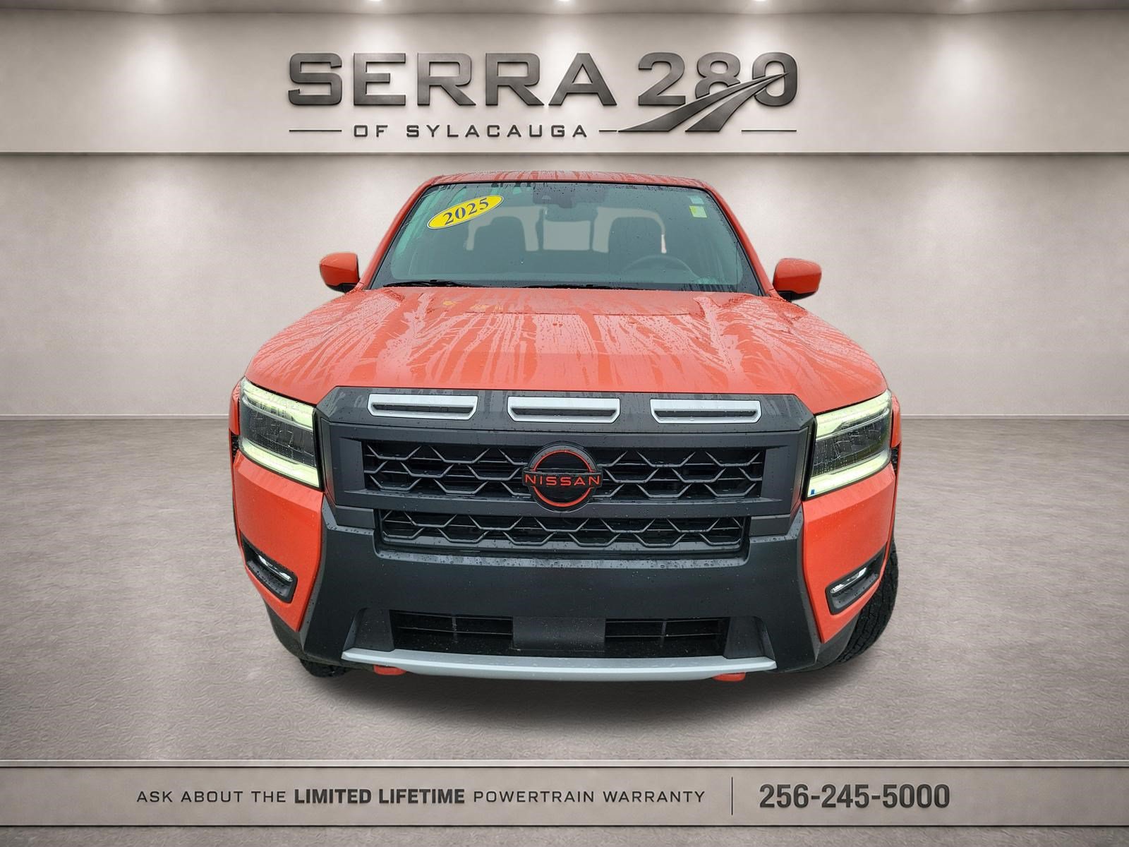 Used 2025 Nissan Frontier Pro-X RWD image 2