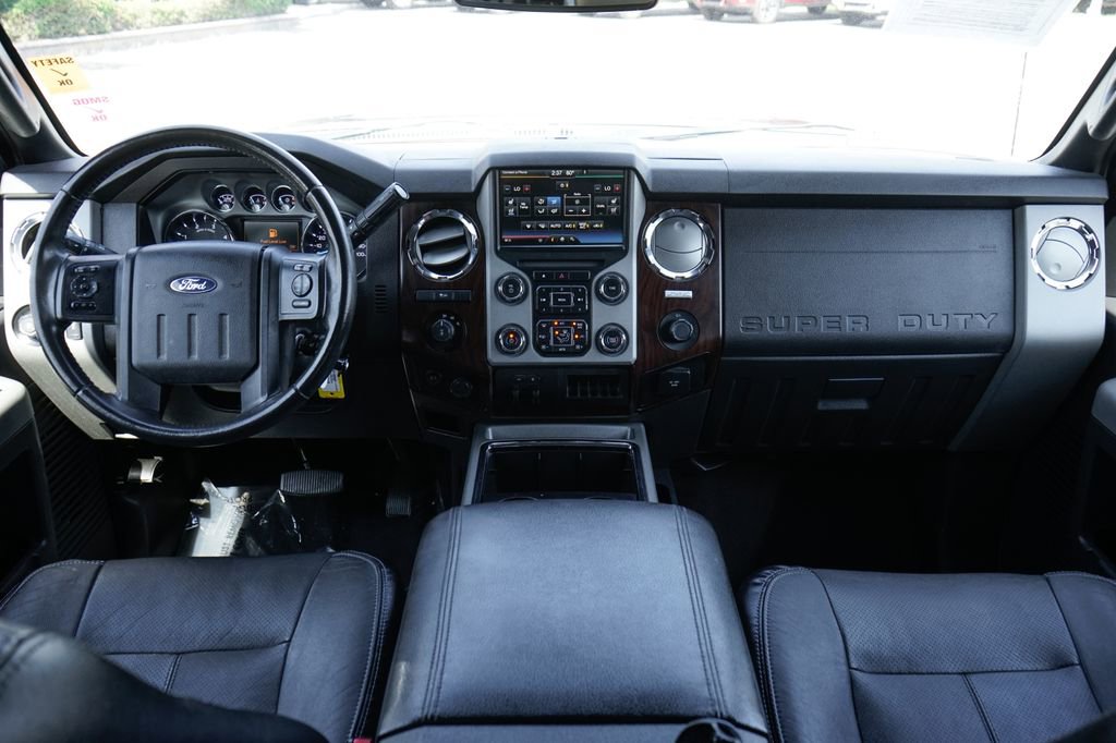 Used 2016 Ford F350 Lariat w/ Lariat Ultimate Package AWD/4WD image 28
