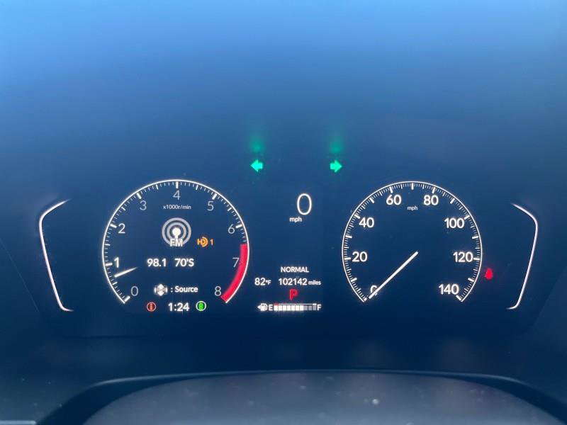 Used 2024 Honda Pilot Touring image 28