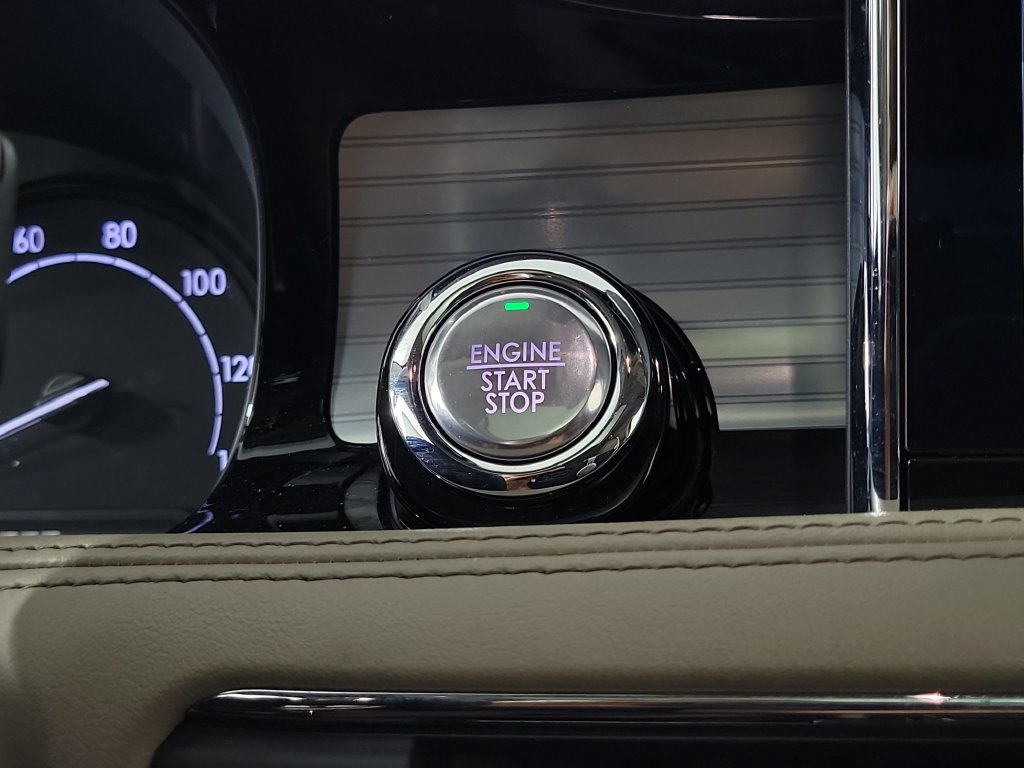 Certified 2020 Lincoln Corsair FWD w/ Premium Package image 32