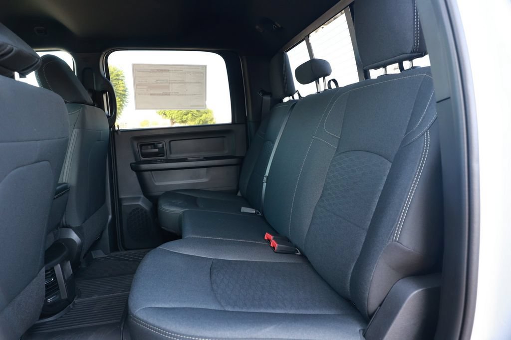 New 2026 RAM 3500 Tradesman AWD/4WD image 32