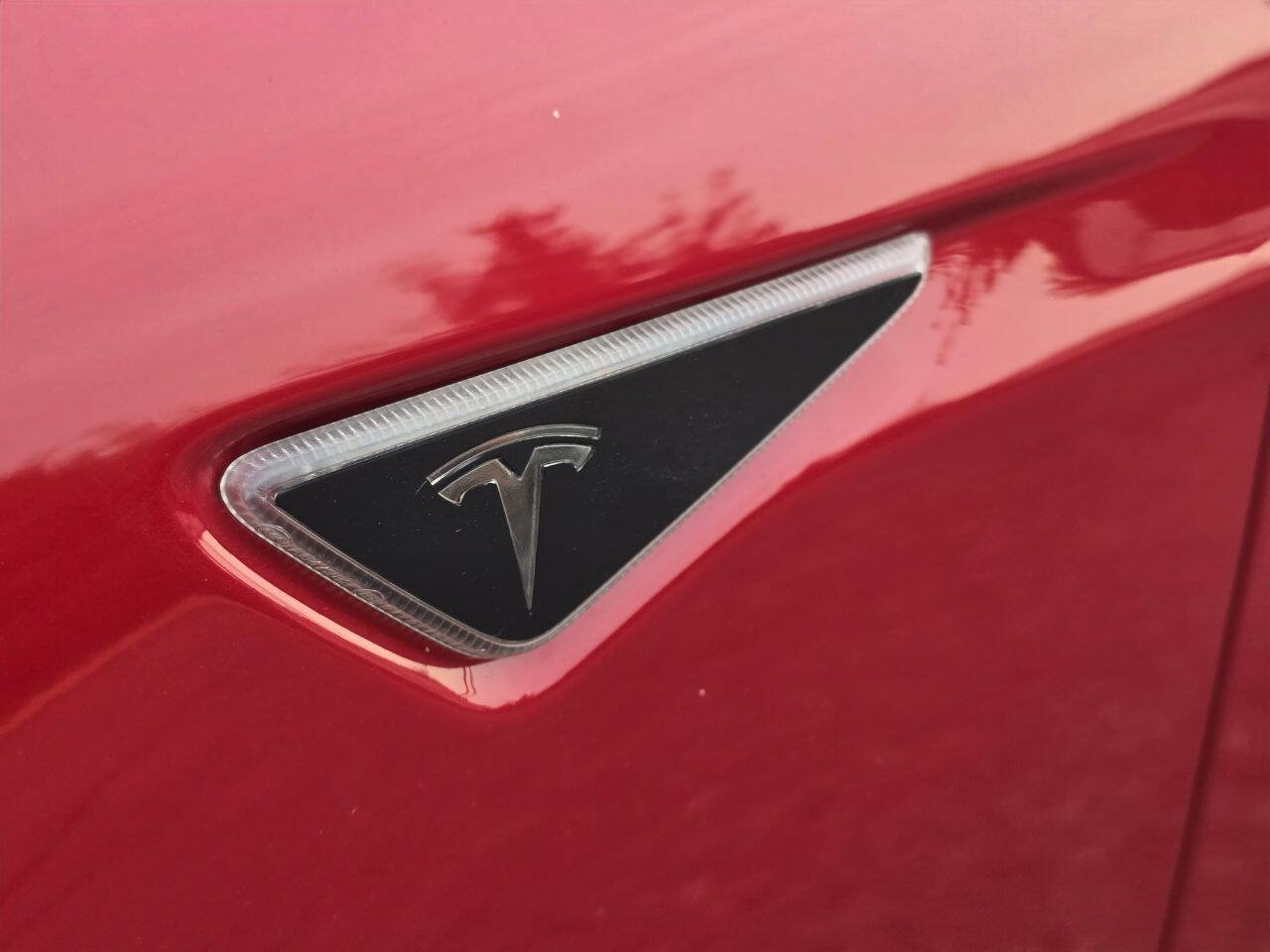 Used 2013 Tesla Model S RWD image 65