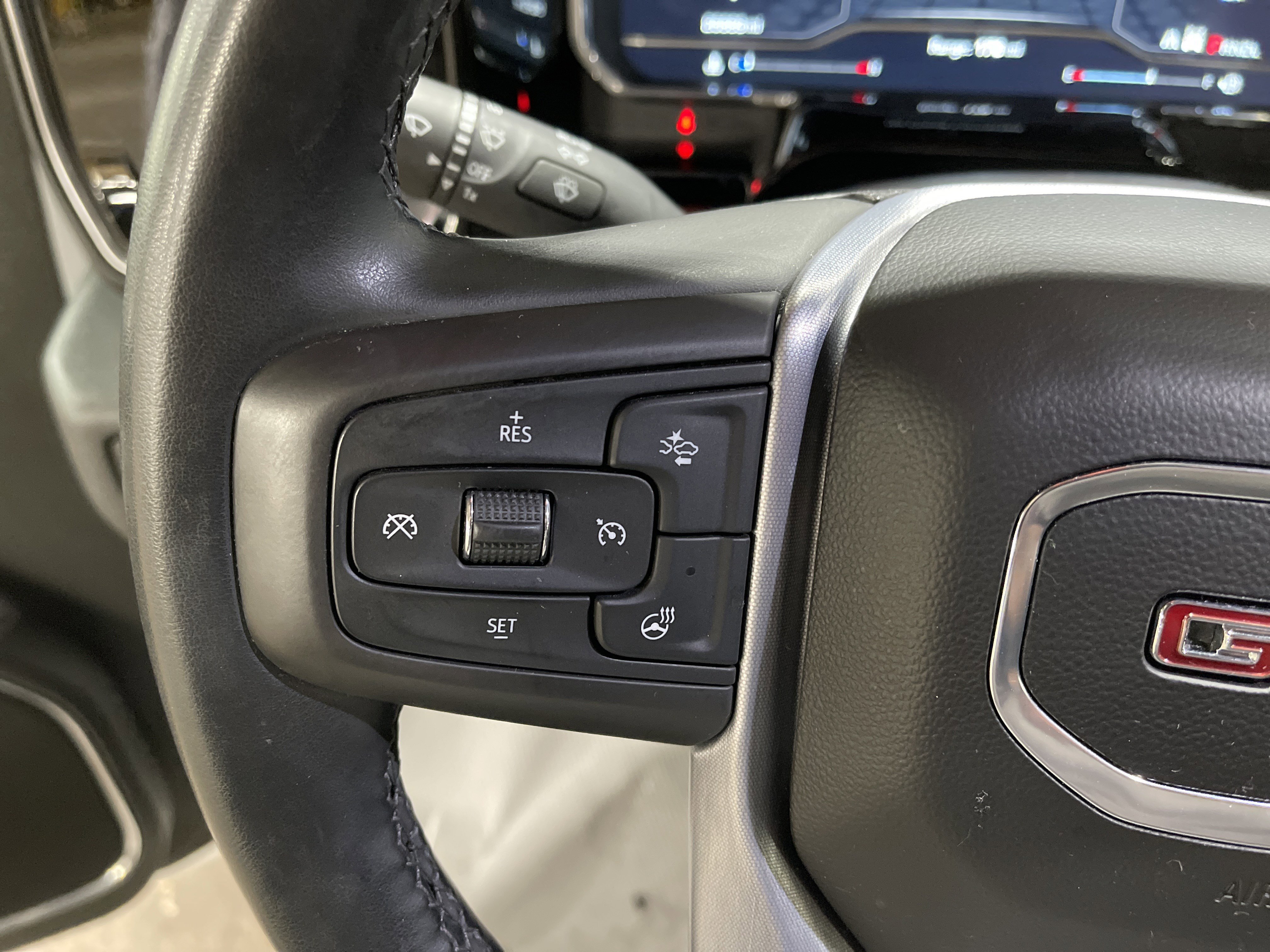 Used 2023 GMC Sierra 1500 Elevation w/ LPO, GMC Protection Package image 18