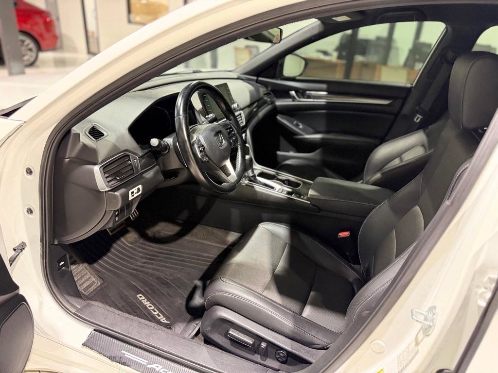 Used 2021 Honda Accord Sport image 14