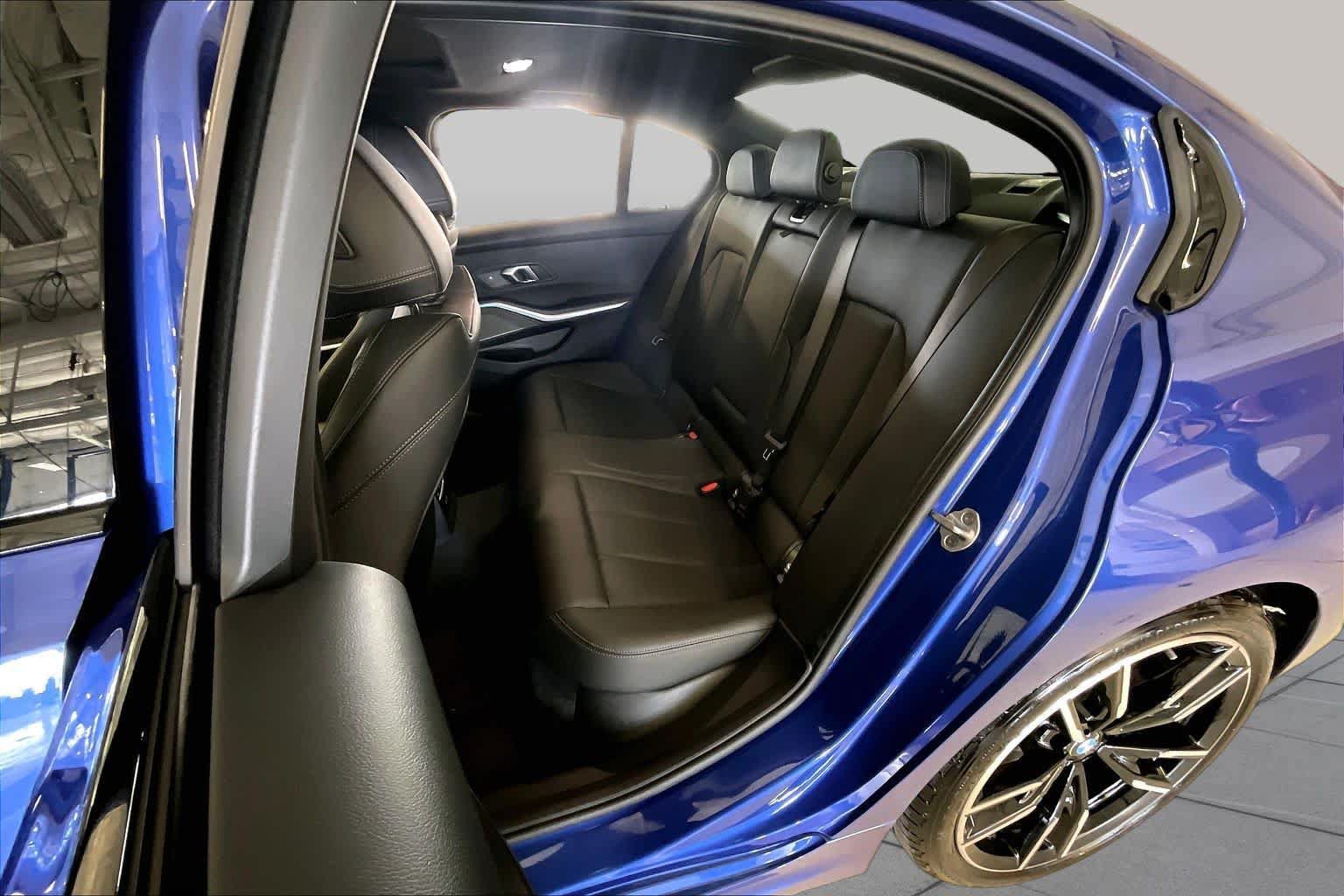 Used 2025 BMW M340i Sedan RWD image 19