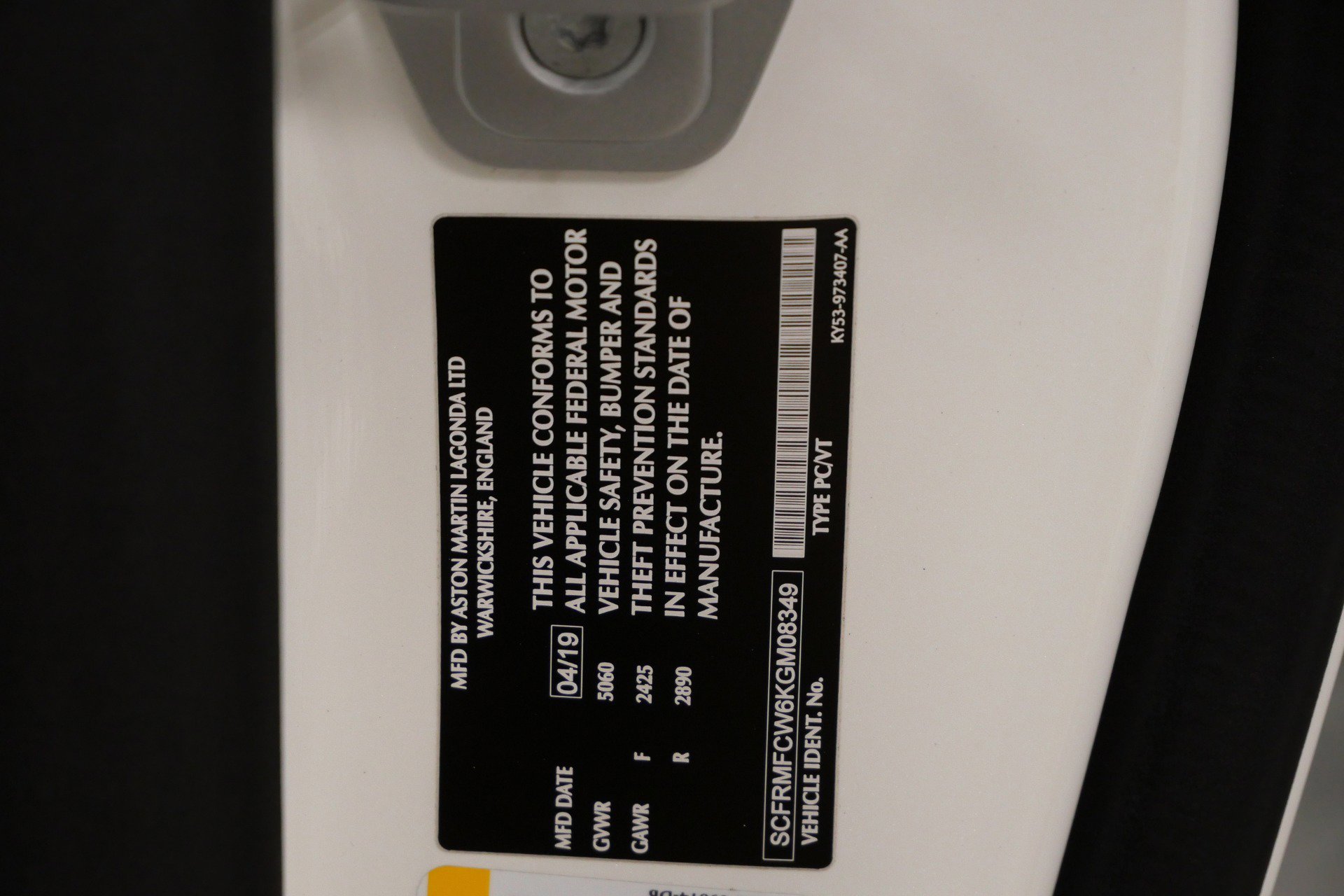 Used 2019 Aston Martin DB11 Volante image 19