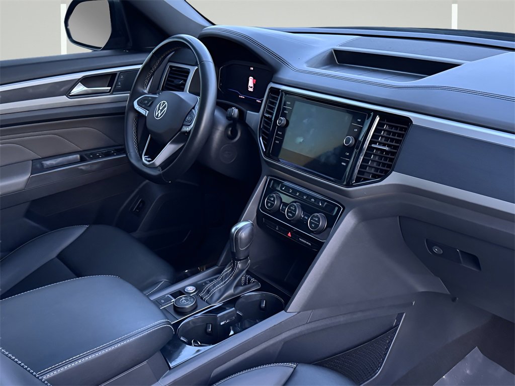 Used 2021 Volkswagen Atlas Cross Sport SEL image 6