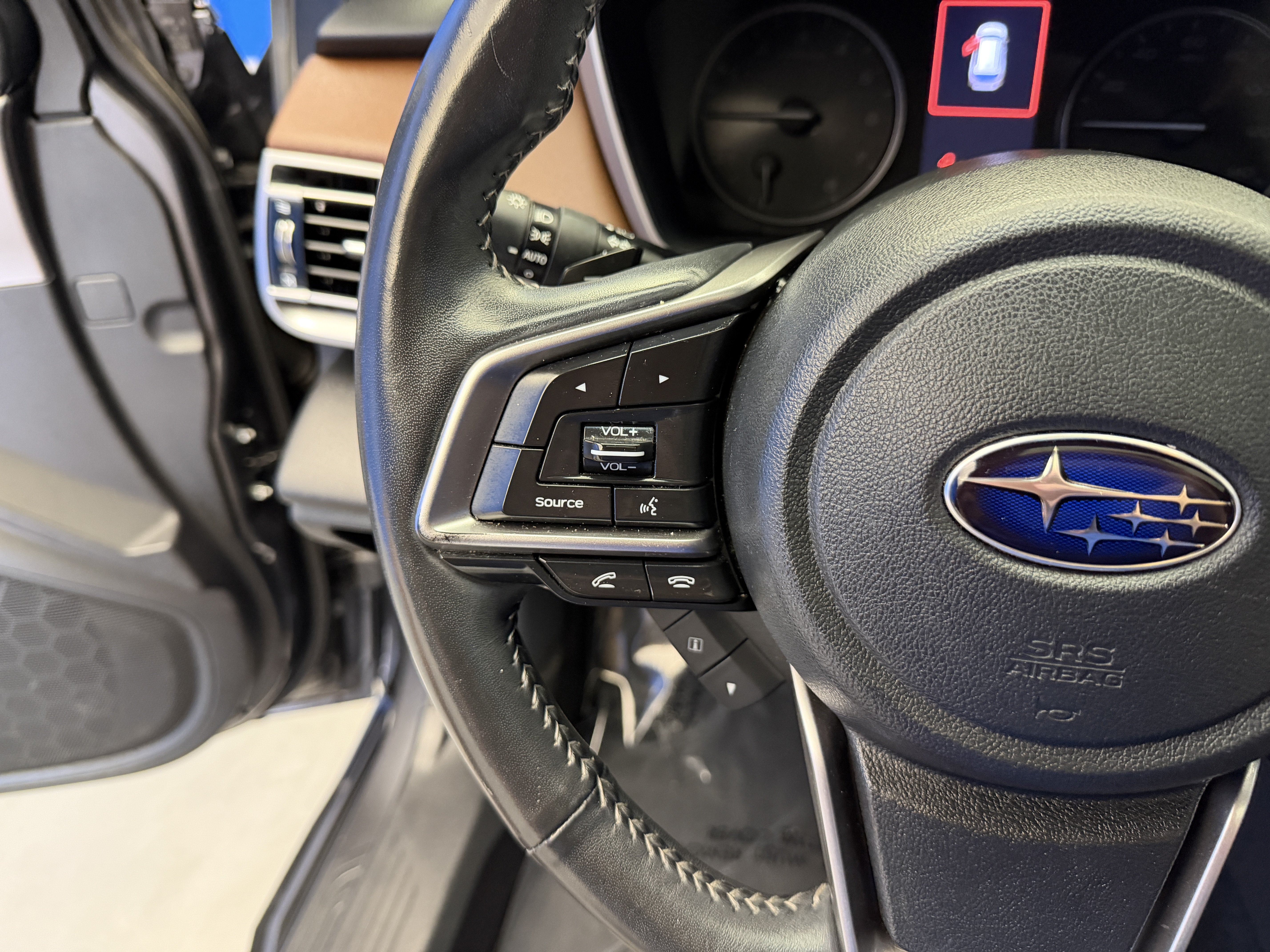Used 2020 Subaru Outback Touring XT AWD/4WD image 16