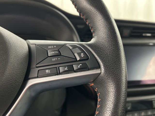 Used 2023 Nissan Kicks SR w/ SR Premium Package image 10