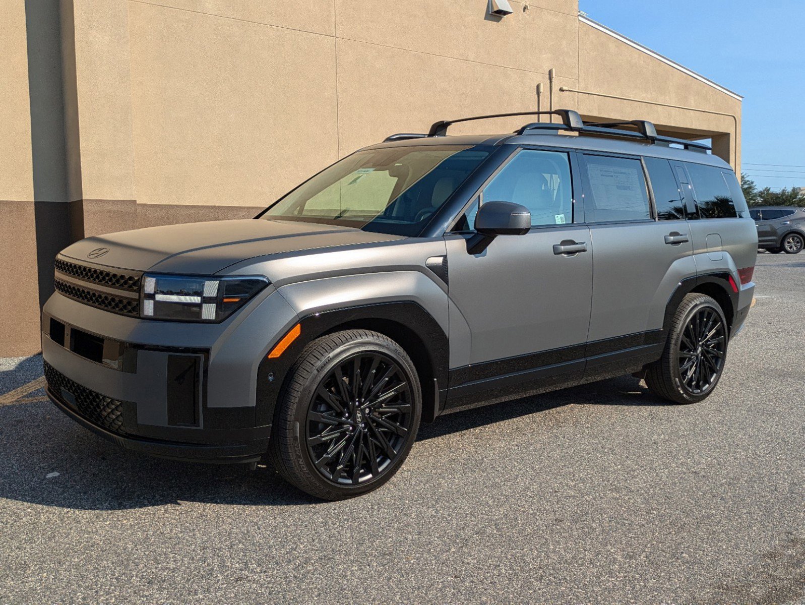 Used 2025 Hyundai Santa Fe Calligraphy image 8