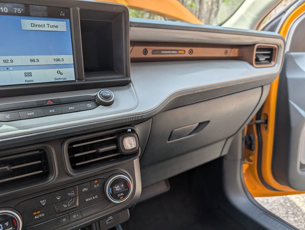 Used 2022 Ford Maverick Lariat image 17