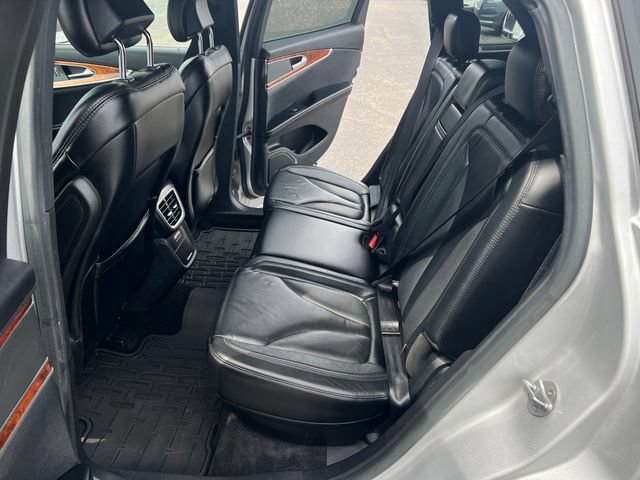 Used 2016 Lincoln MKX Select w/ Select Plus Package FWD image 26