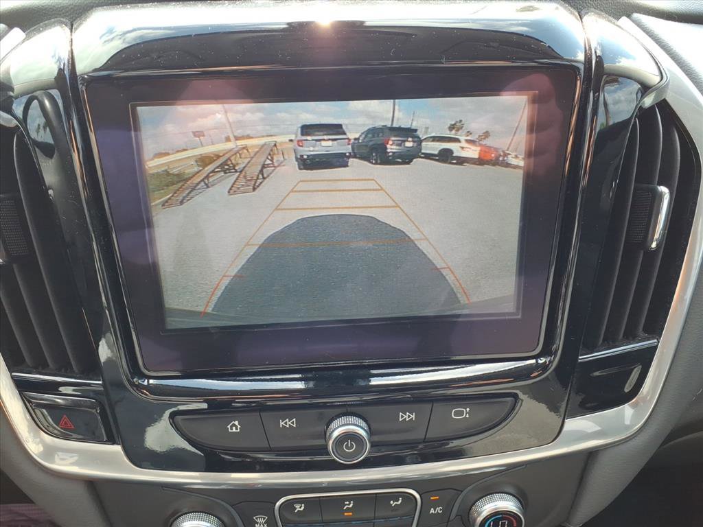 Used 2019 Chevrolet Traverse LT image 13