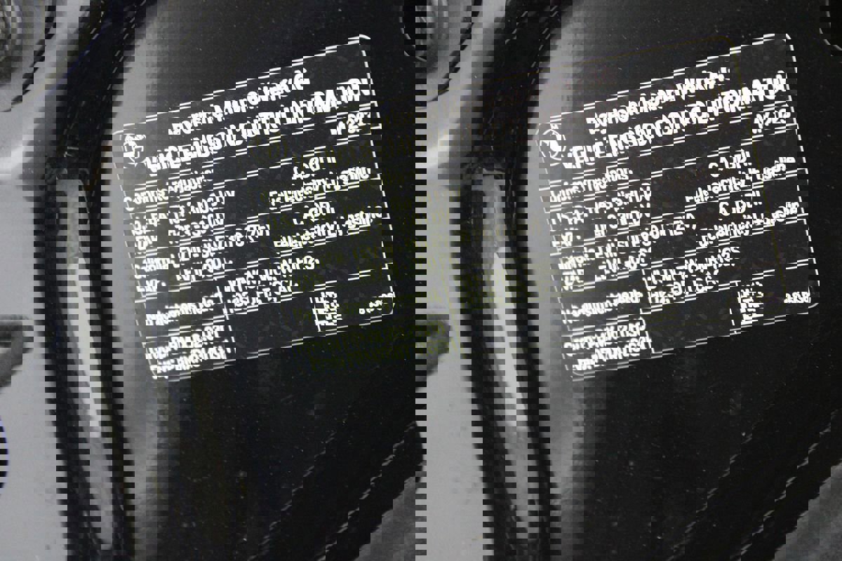 Used 2023 BMW 530e 530e w/ M Sport Package image 35