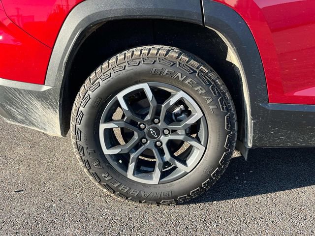 Certified 2026 Chevrolet Equinox ACTIV w/ Convenience Package III image 13