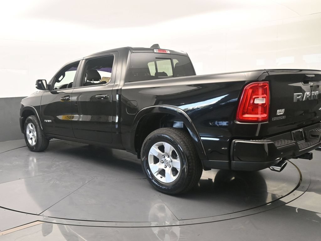 Used 2025 RAM 1500 Big Horn AWD/4WD image 4