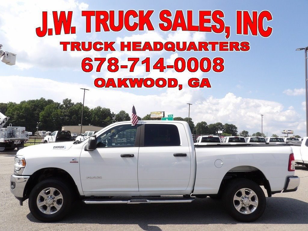 Used 2023 RAM 2500 Big Horn w/ Level 1 Equipment Group AWD/4WD image 2