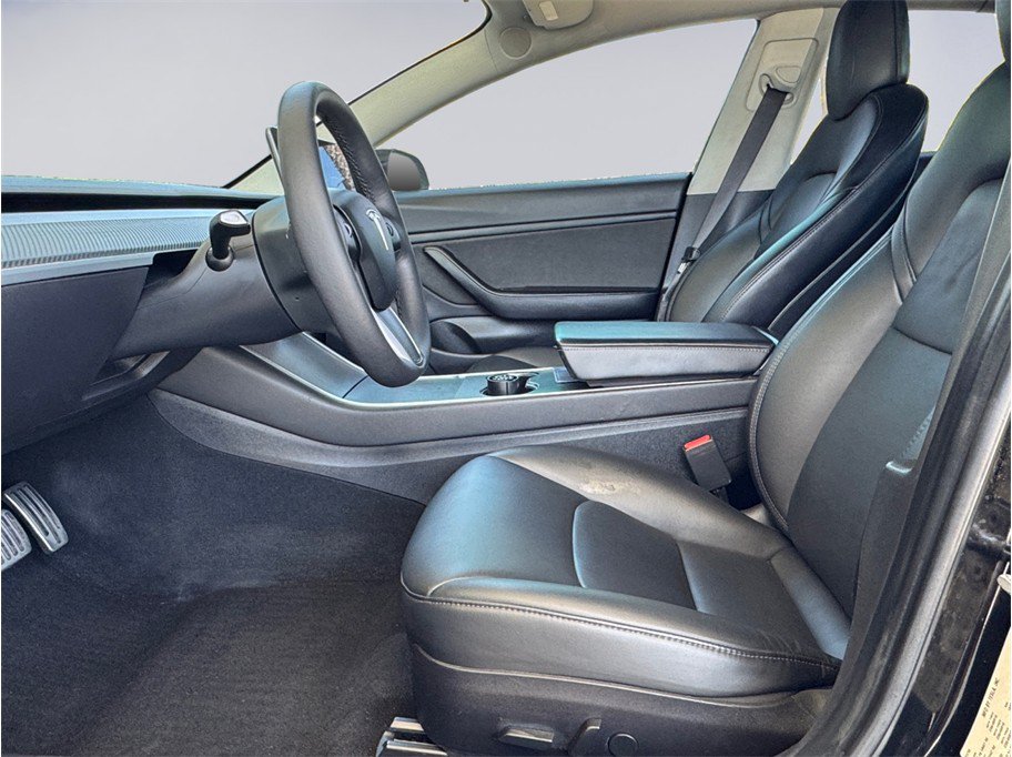 Used 2019 Tesla Model 3 Standard Range Plus RWD image 8