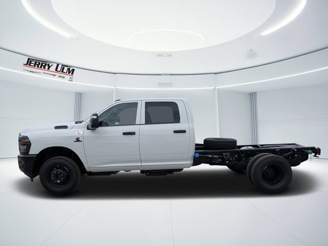 New 2026 RAM 3500 Tradesman AWD/4WD image 6