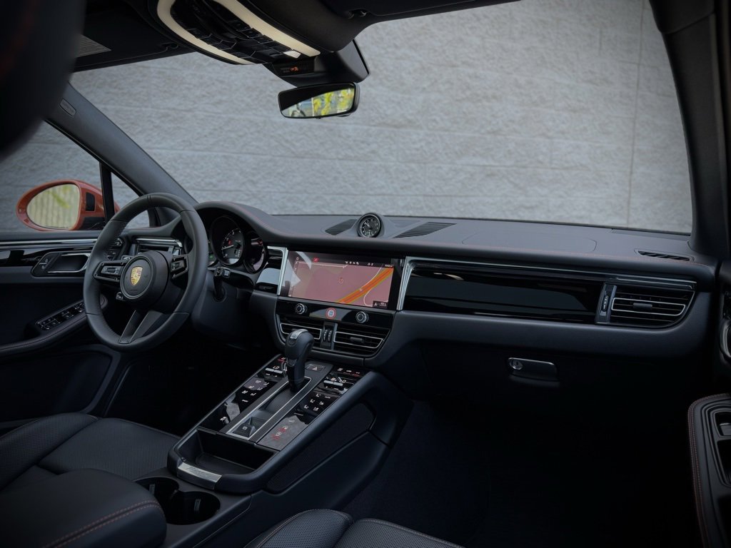 New 2025 Porsche Macan image 22