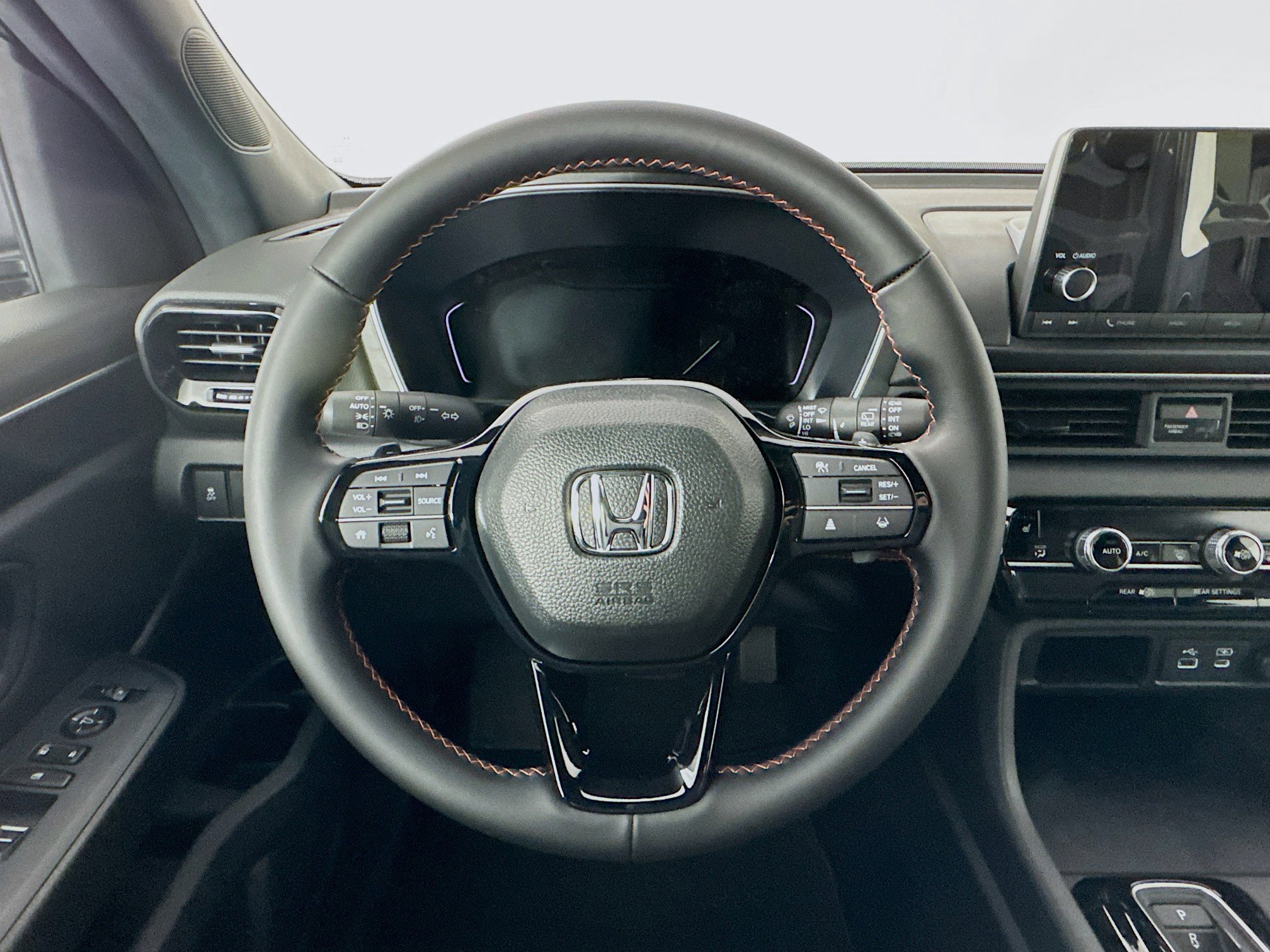 New 2025 Honda Pilot Sport image 11