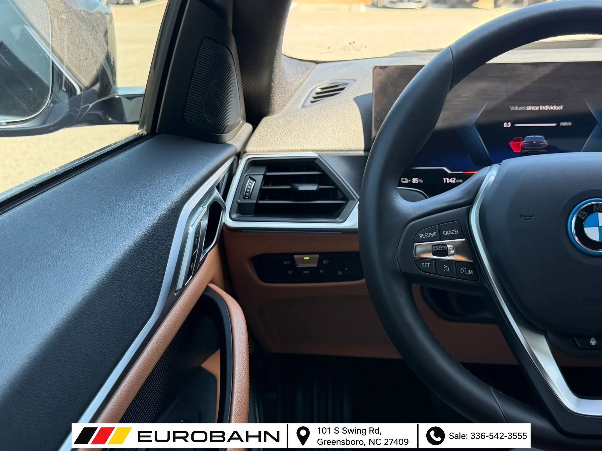 Used 2023 BMW i4 eDrive40 w/ Premium Package RWD image 13