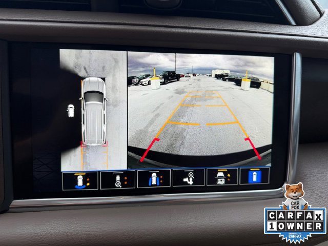 Used 2022 GMC Yukon Denali w/ Max Trailering Package AWD/4WD image 9