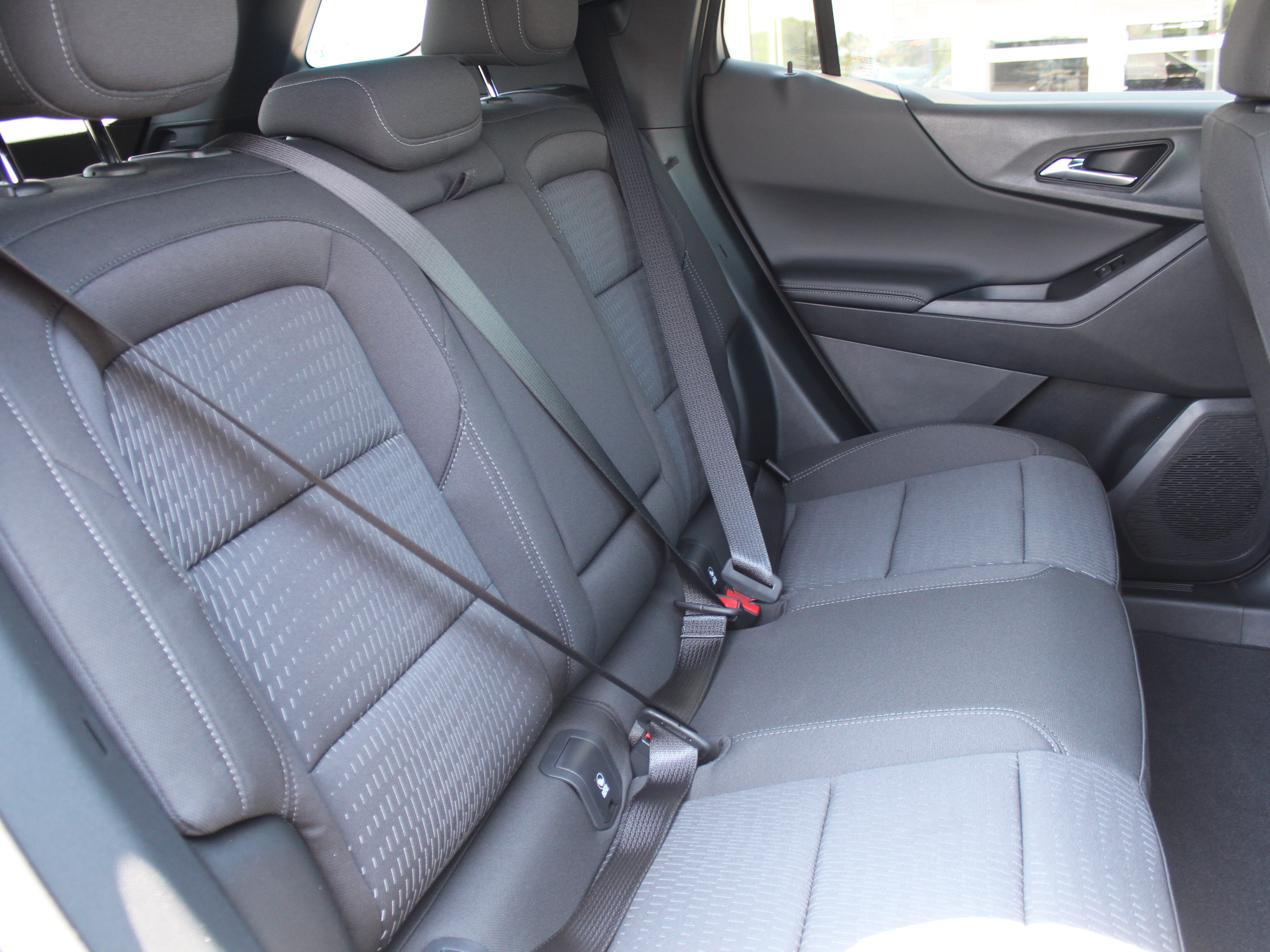 New 2027 Chevrolet Equinox LT AWD/4WD image 16