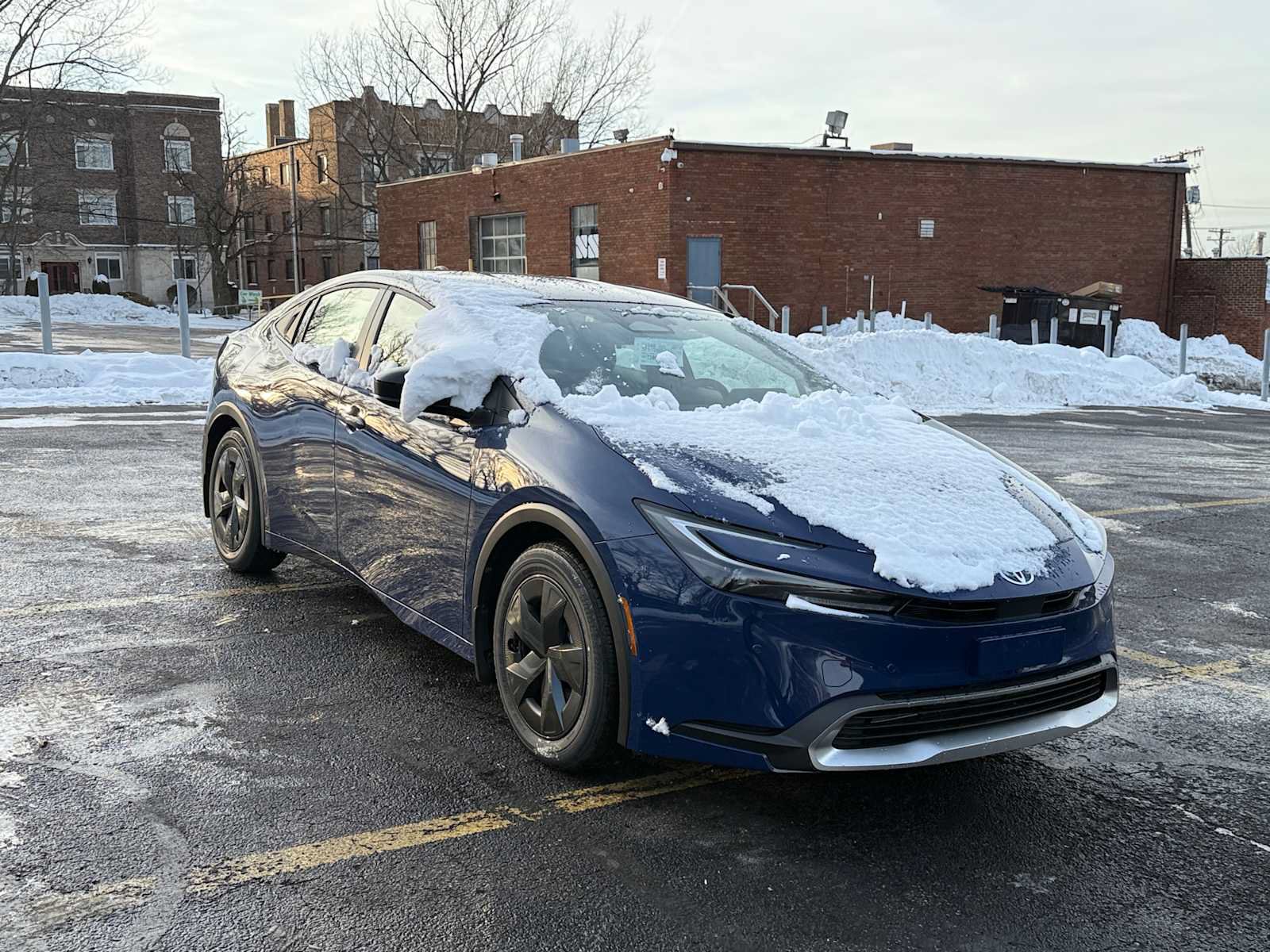 New 2026 Toyota Prius Plug-In Hybrid FWD image 7