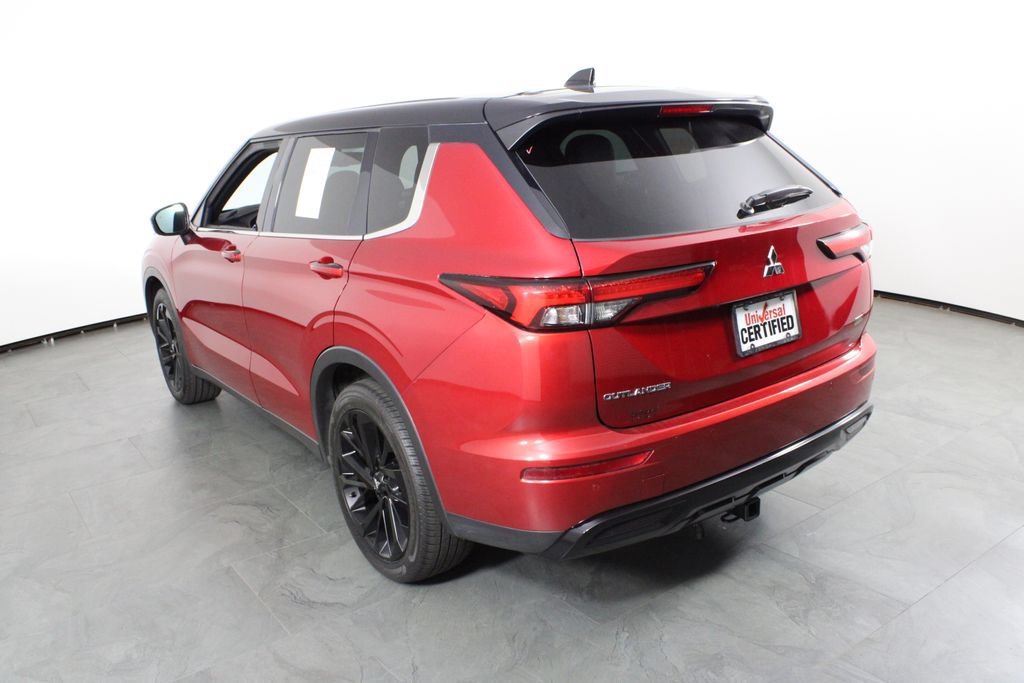 Used 2023 Mitsubishi Outlander SEL FWD image 15