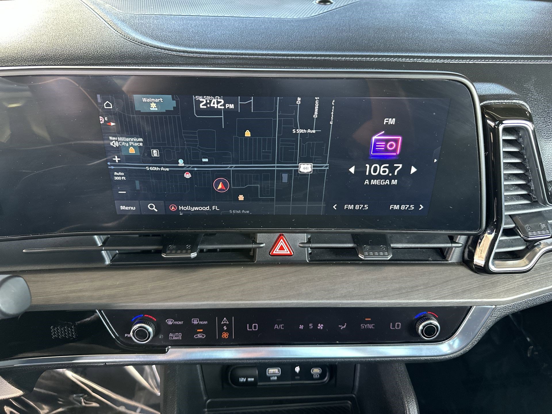 Used 2023 Kia Sportage X-Line w/ X-Line Premium Package image 22