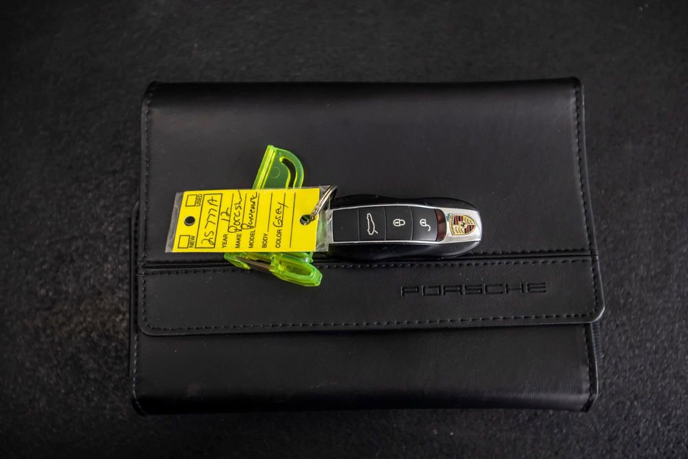 Used 2012 Porsche Panamera 4S image 54