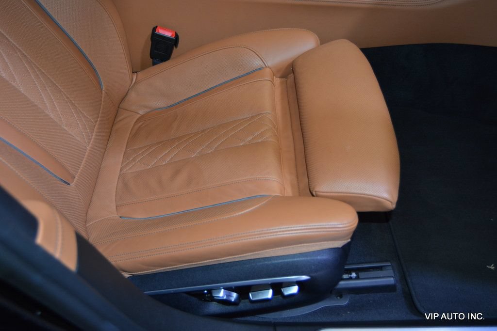 Used 2017 BMW M760i xDrive AWD/4WD image 22