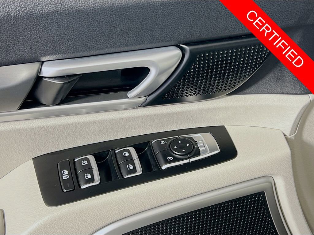 Certified 2020 Kia Telluride S w/ S 8 Passenger Seating Package FWD image 6
