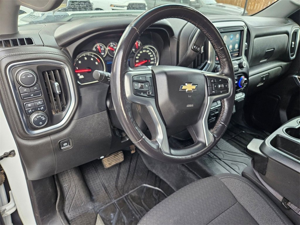 Used 2022 Chevrolet Silverado 3500 LT image 13