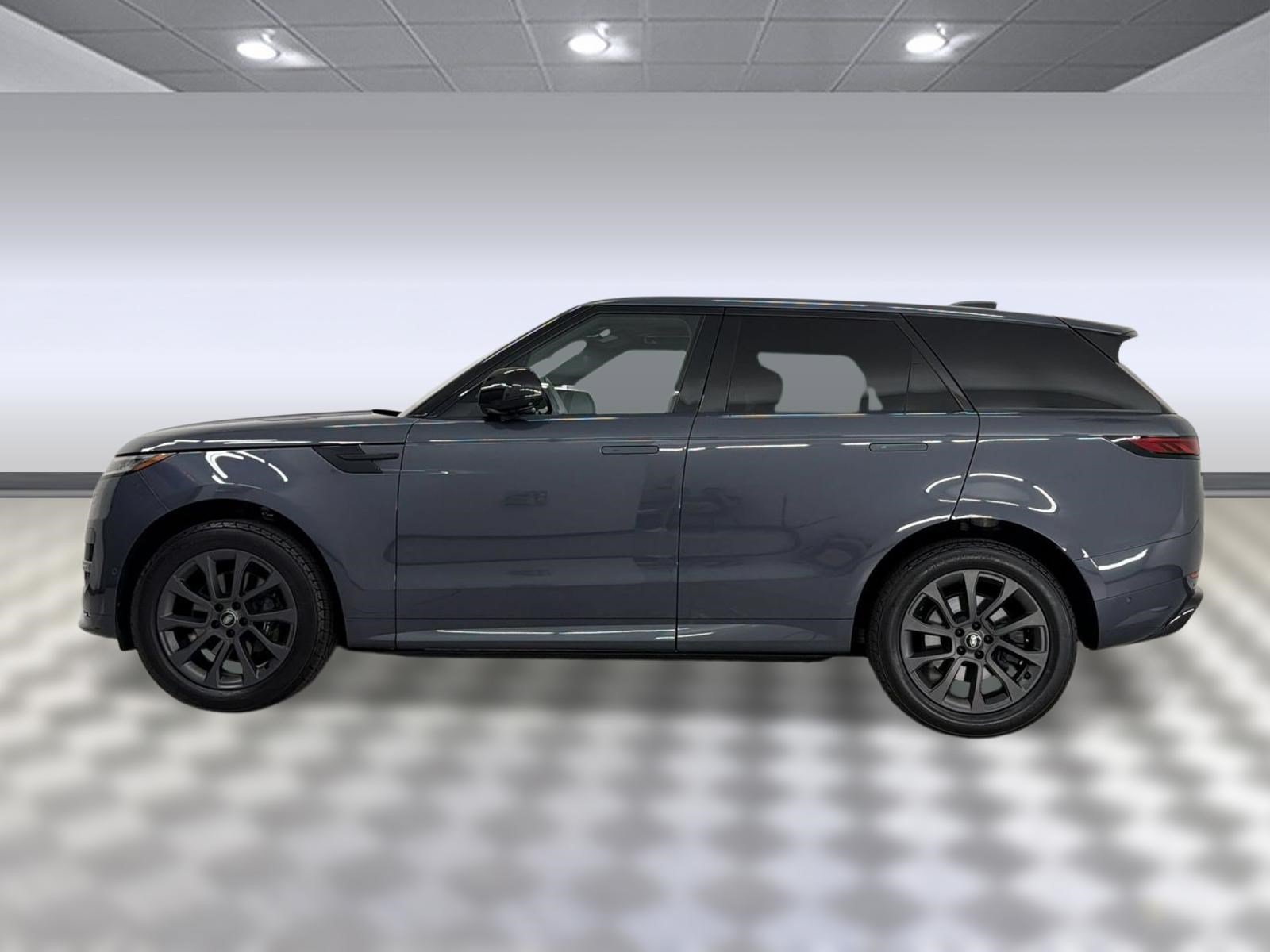 Used 2023 Land Rover Range Rover Sport SE Dynamic AWD/4WD image 2