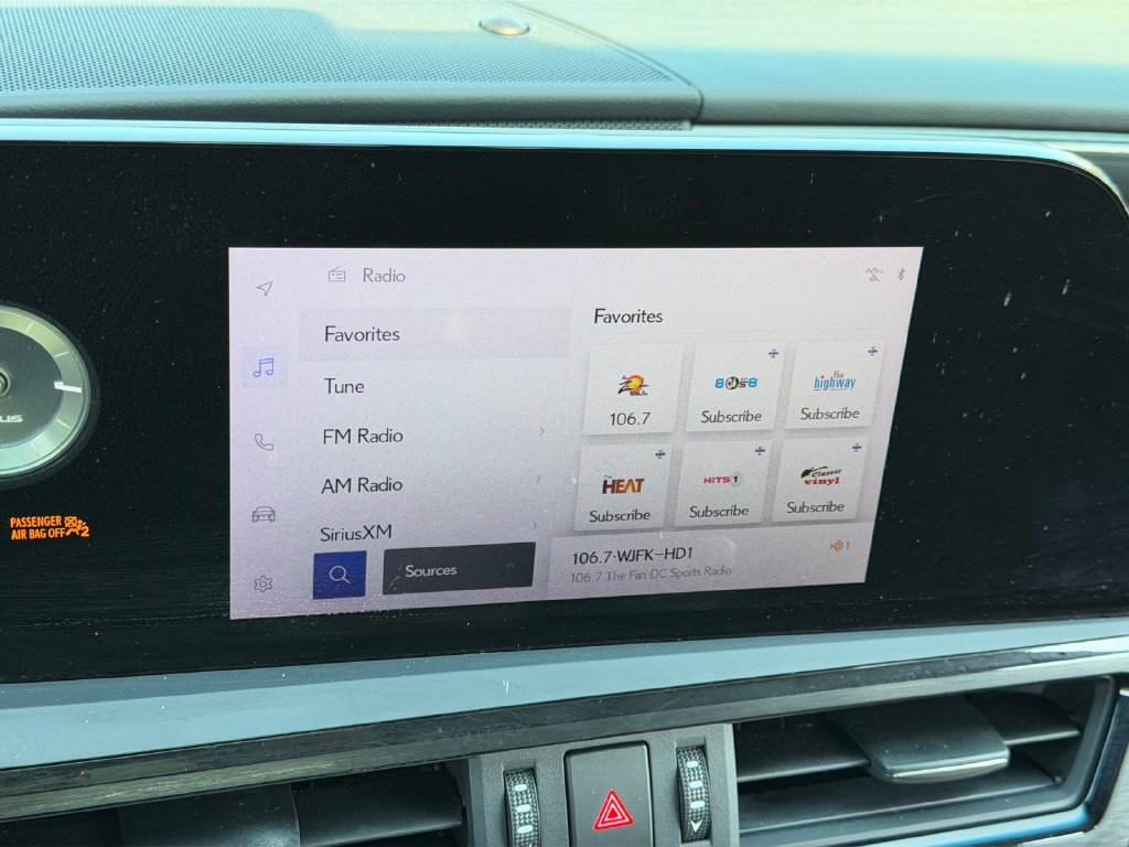 Certified 2023 Lexus ES 350 w/ Accessory Package (Z2) FWD image 20