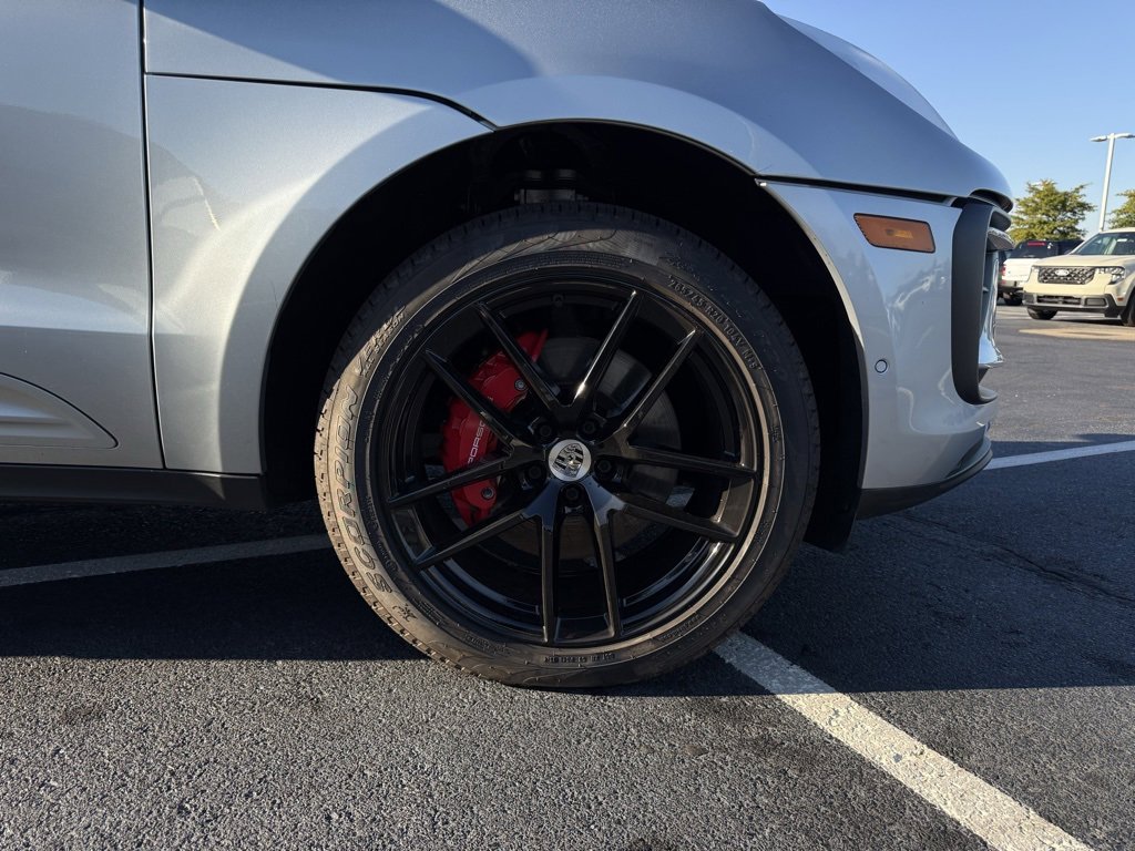 Used 2022 Porsche Macan S w/ Premium Package Plus image 36