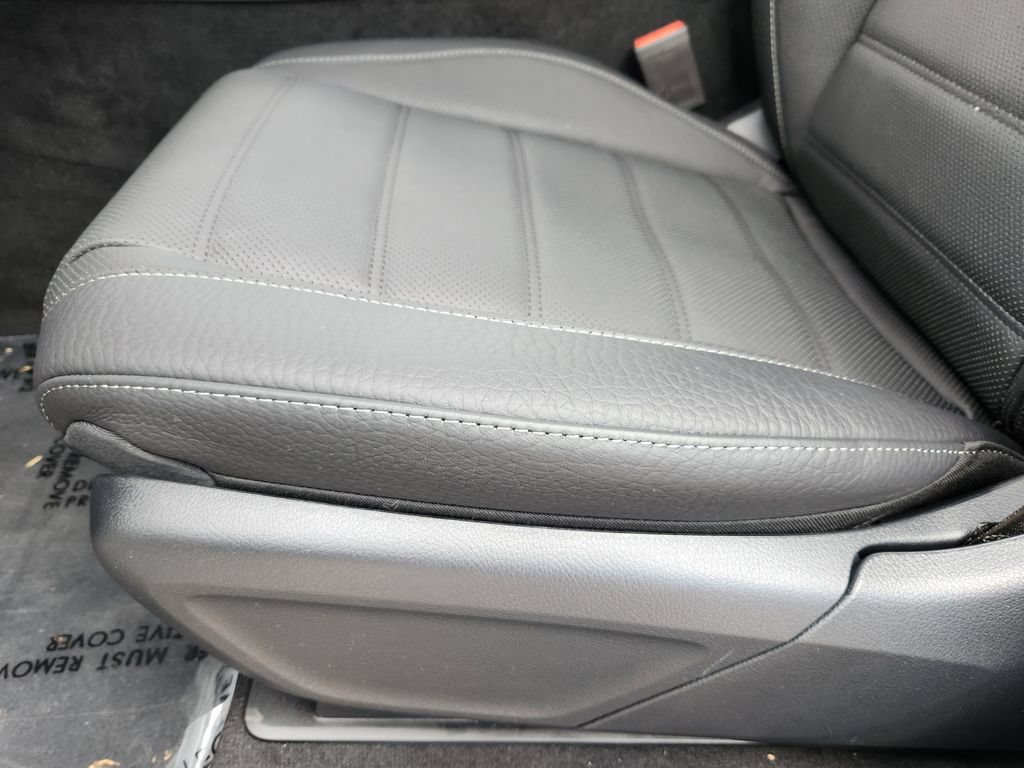 New 2026 Mercedes-Benz GLS 580 4MATIC image 24