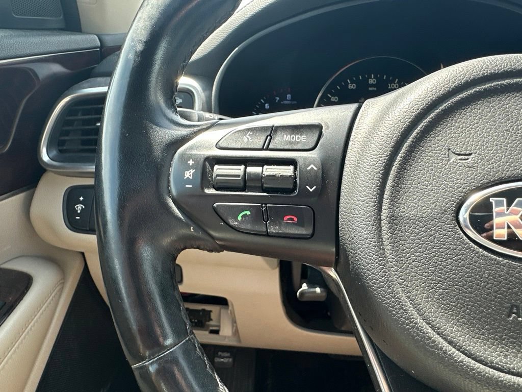 Used 2017 Kia Sorento EX FWD image 19