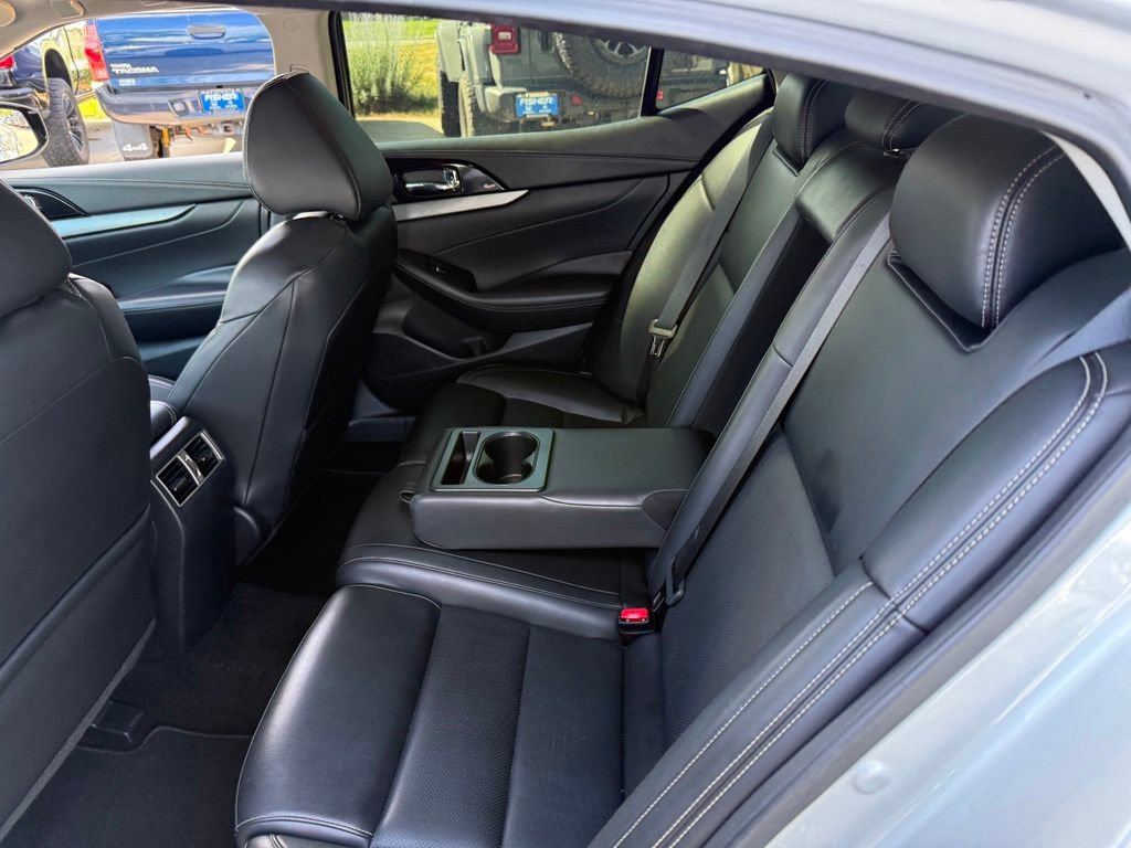 Used 2017 Nissan Maxima 3.5 SV FWD image 14
