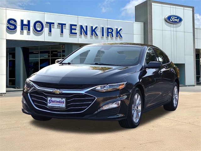 Used 2023 Chevrolet Malibu LT image 3