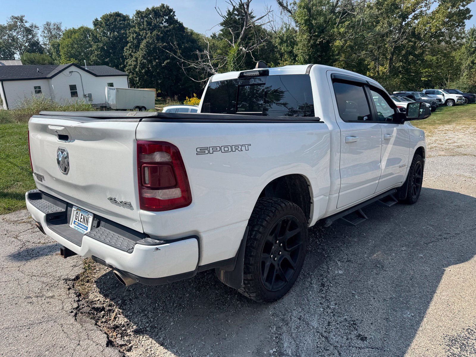Used 2023 RAM 1500 Laramie AWD/4WD image 6