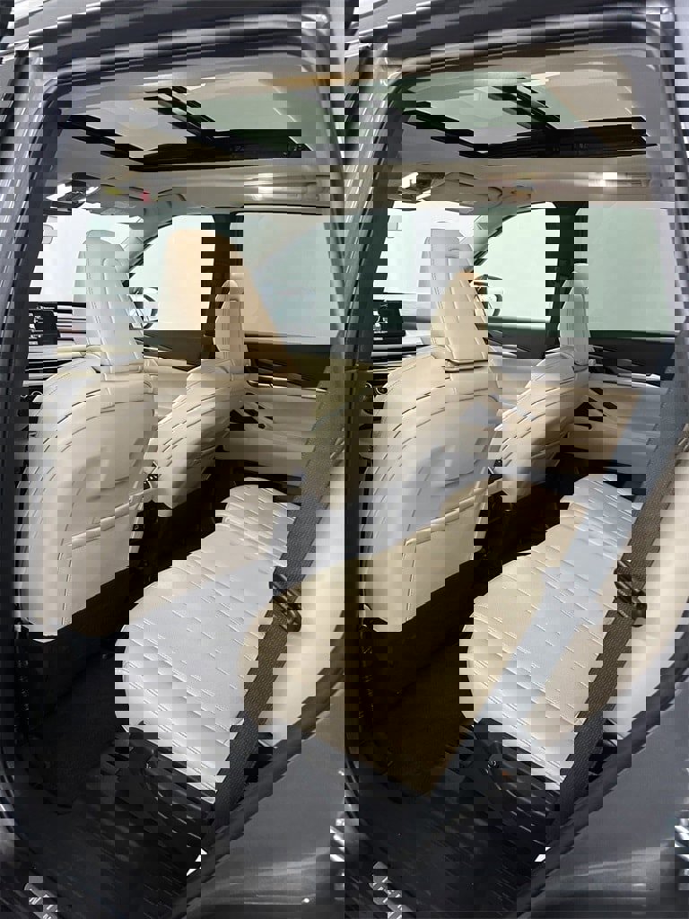 Used 2023 INFINITI QX60 Luxe image 32